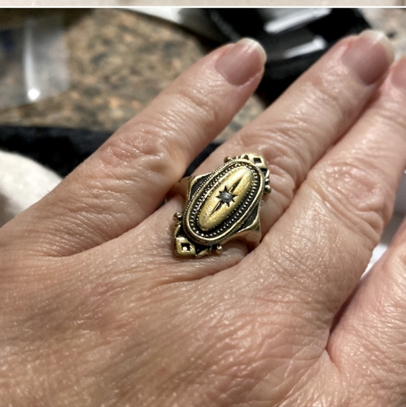 Vintage Avon adjustable cross ring - Picture 2 of 6